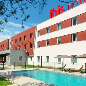 Ibis Geneve מלון סן-ג'ניס-פולי